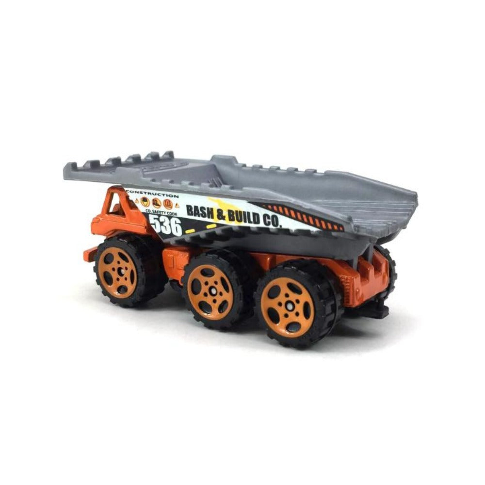 Matchbox 3-Axle Dump Truck 536 BASH & BUILD CO Diecast Model