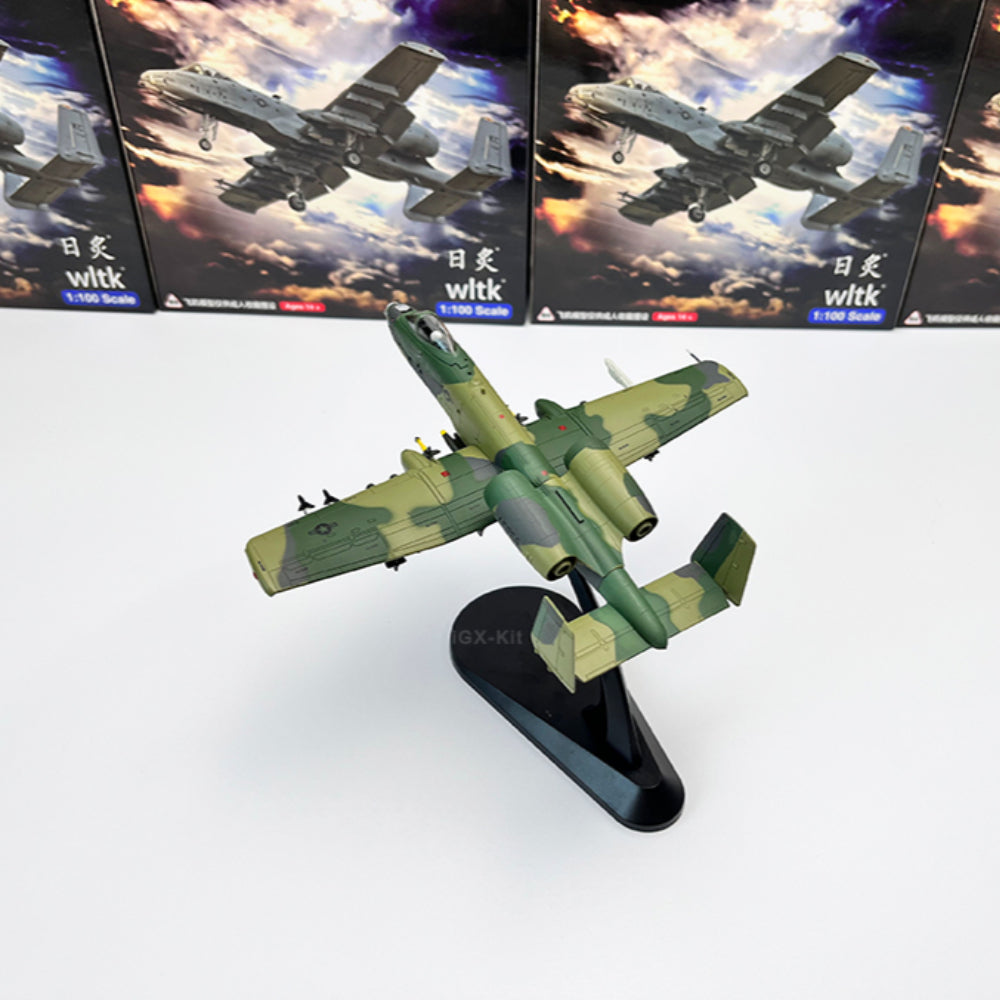 1/100 Scale Fairchild Republic A-10A Thunderbolt II Warthog Subsonic Attack Aircraft Diecast Model