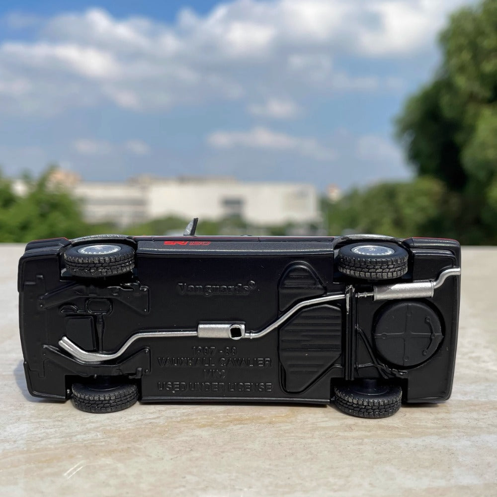 1/43 Scale 1987 Vauxhall Cavalier Mk2 Diecast Model Car