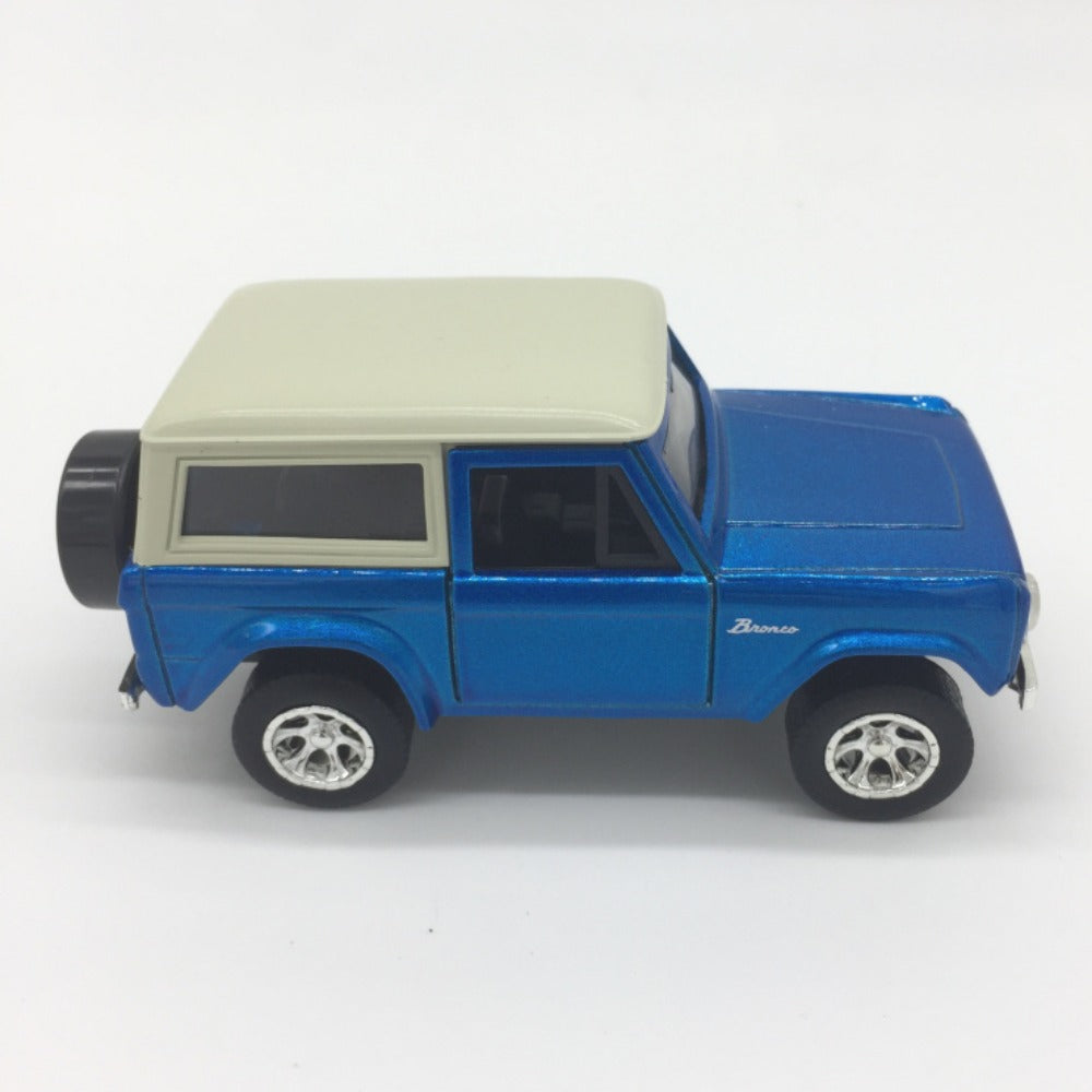 1/32 Scale 1973 Ford Bronco SUV Diecast Model Car