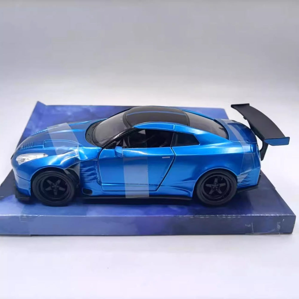 1/24 Scale 2009 Nissan GT-R R35 Diecast Model Car
