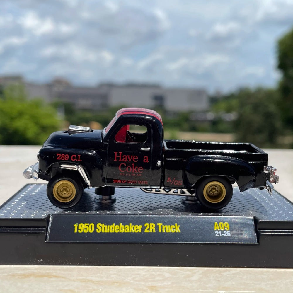 1/64 Scale 1950 Studebaker 2R Truck Diecast Model Car