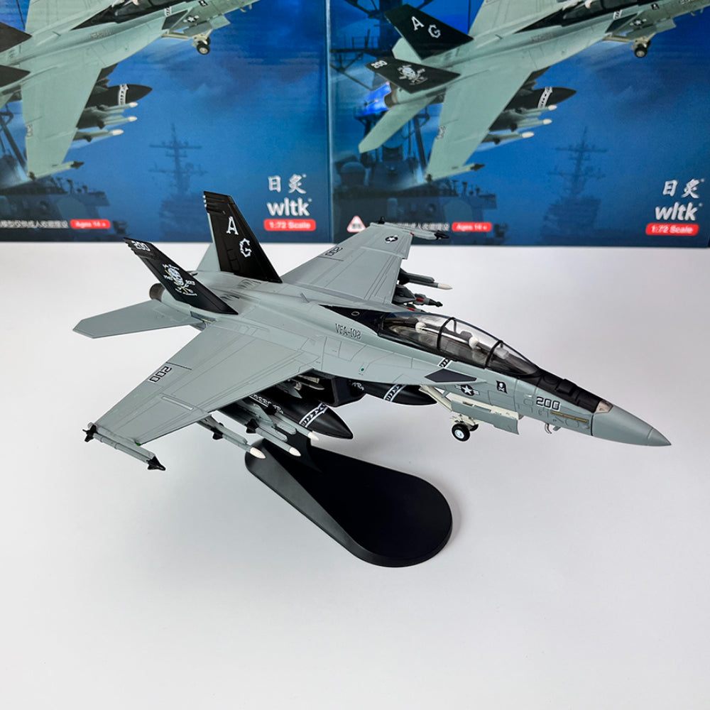 1/72 Scale Boeing F/A-18/F Super Hornet US Navy VFA-103 Jolly Rogers Multirole Fighter Diecast Model Aircraft
