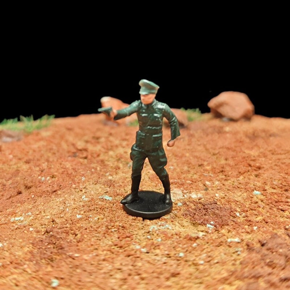 1/72 Scale WWII Army Soldiers Painted Figures Set for Model Dioramas