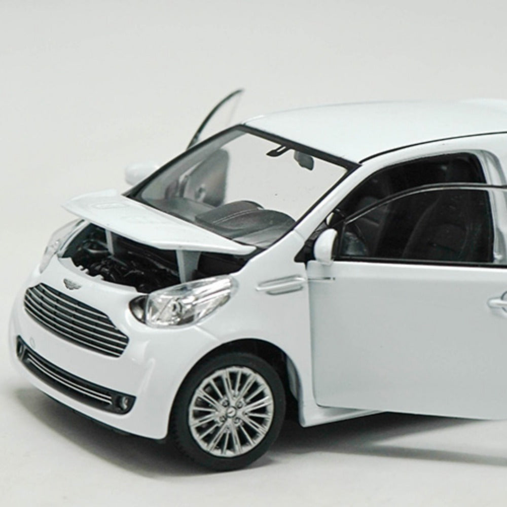 1/24 Scale Aston Martin Cygnet Diecast Model Car