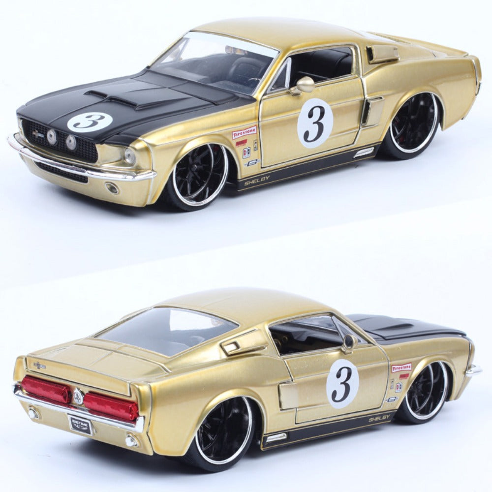 1/24 Scale 1967 Ford Mustang Shelby GT500 Diecast Model Car