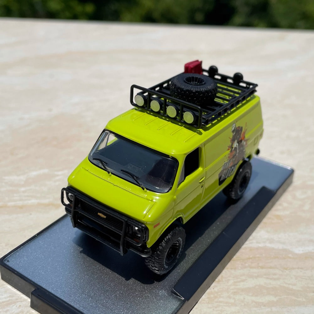 1/64 Scale Chevrolet G10 Van Diecast Model Car