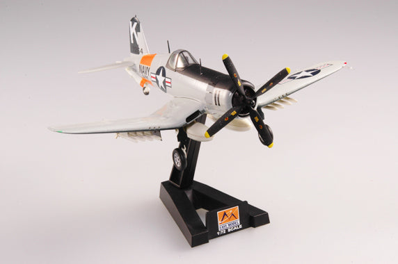 1/72 scale prebuilt F4U-4 Corsair fighter collectible model 37240