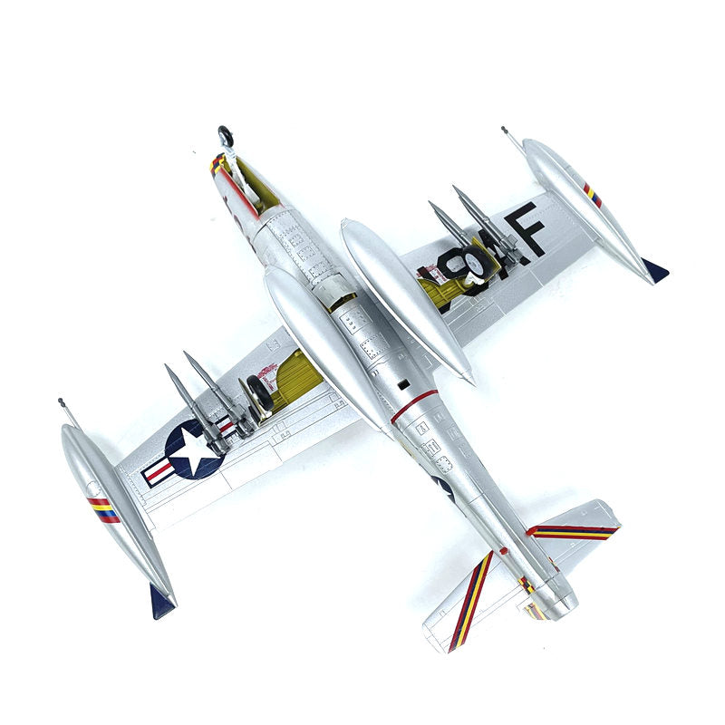 prebuilt 1/72 scale F-84G Thunderjet aircraft model 36800
