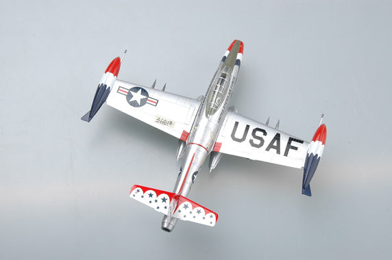 prebuilt 1/72 scale F-84G Thunderjet fighter bomber model 36801
