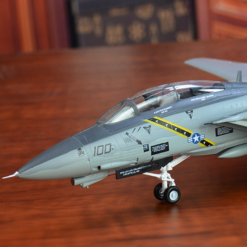 pre-built 1/72 scale plastic model aircraft F-14B