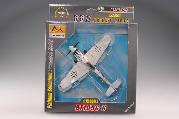 1/72 scale prebuilt Bf 109G-6 fighter airplane model 37259