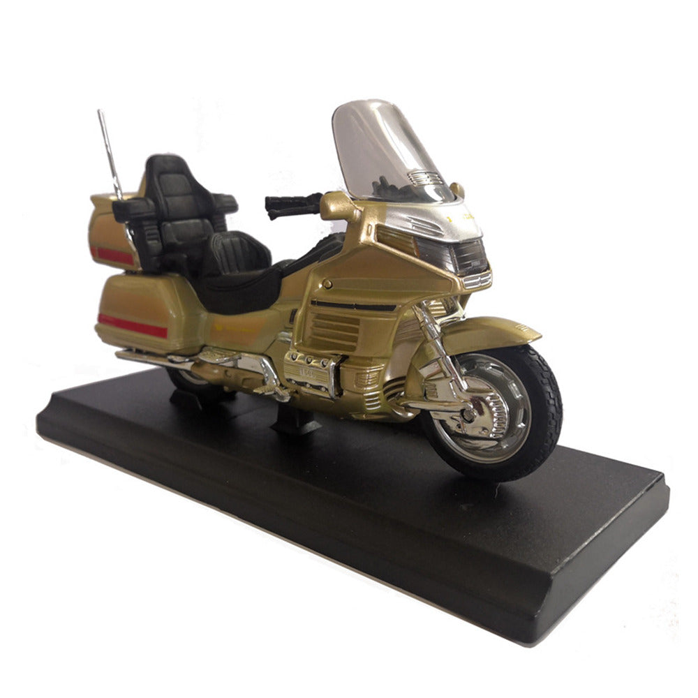Honda Gold Wing 1/18 Scale Diecast Metal Motorcycle Collectible Model