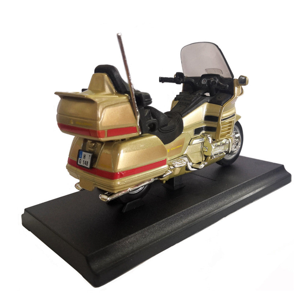 Honda Gold Wing 1/18 Scale Diecast Metal Motorcycle Collectible Model