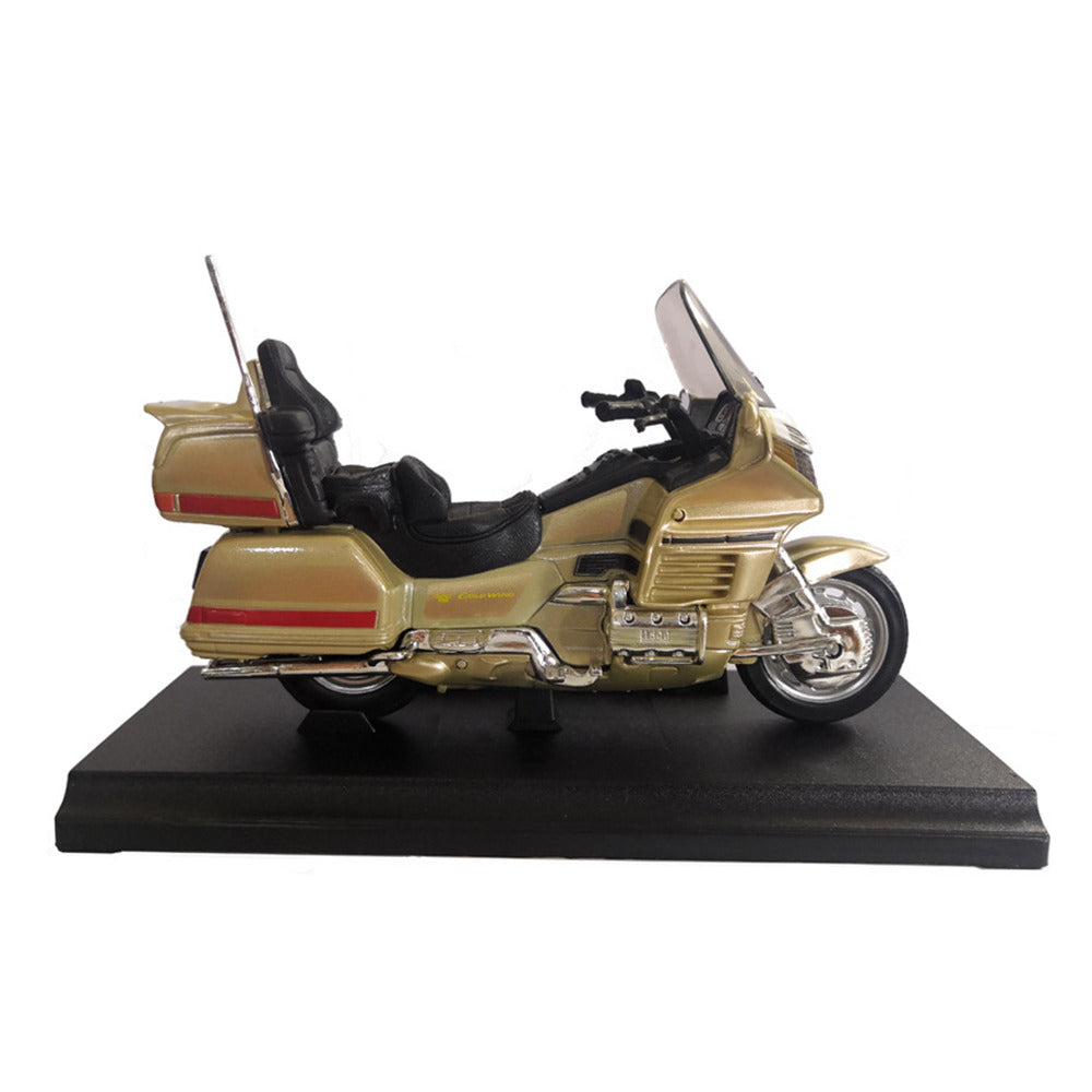 Honda Gold Wing 1/18 Scale Diecast Metal Motorcycle Collectible Model