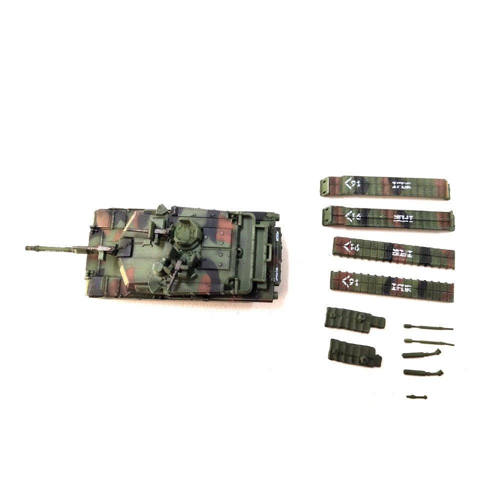 1/144 scale diecast M1 Abrams tank model