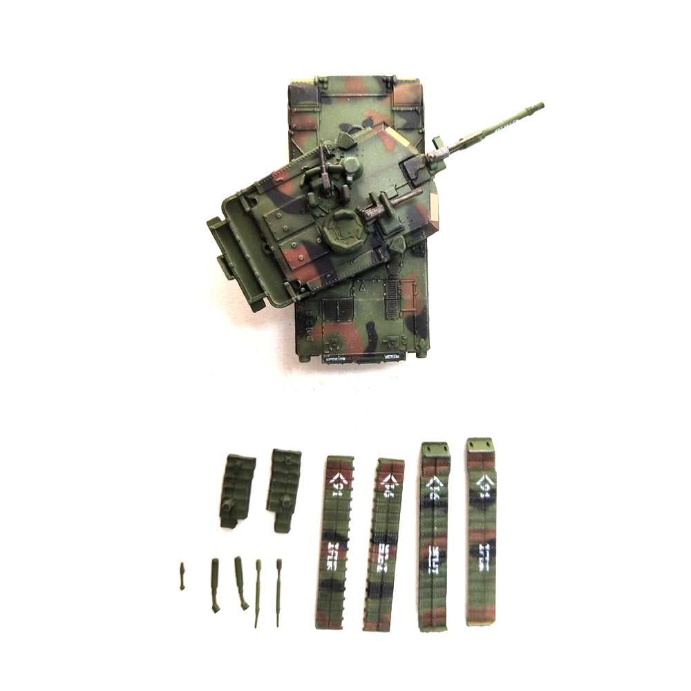 1/144 scale diecast M1 Abrams tank model