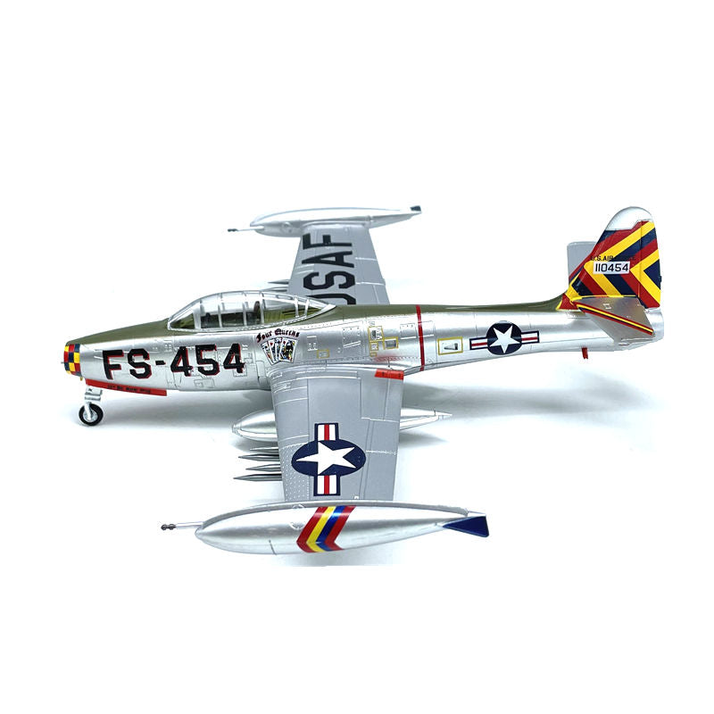 prebuilt 1/72 scale F-84G Thunderjet aircraft model 36800