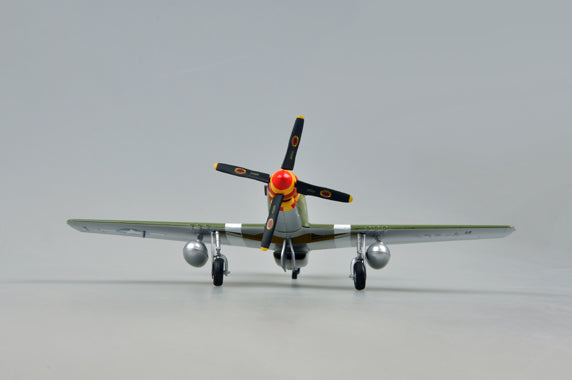 prebuilt 1/48 scale P-51D Mustang aircraft model 39304