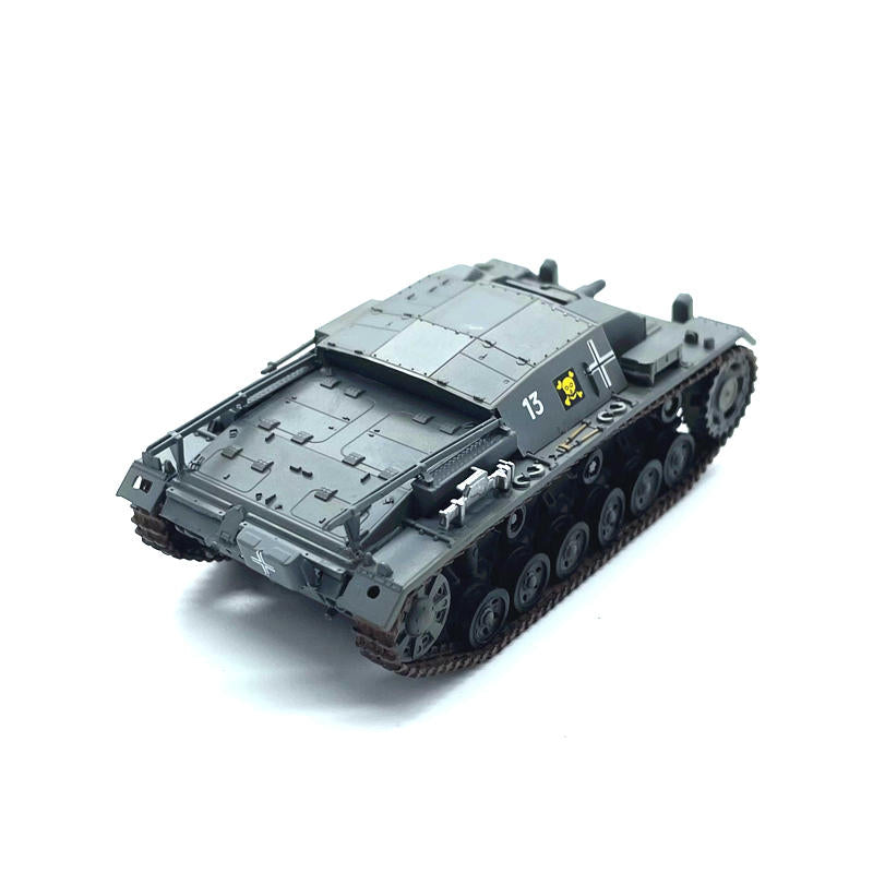 prebuilt 1/72 scale Sturmgeschütz III assault gun model 36137