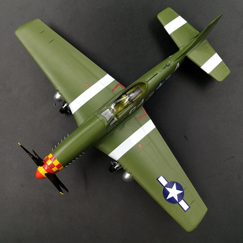 prebuilt 1/48 scale P-51D Mustang aircraft model 39304 topview