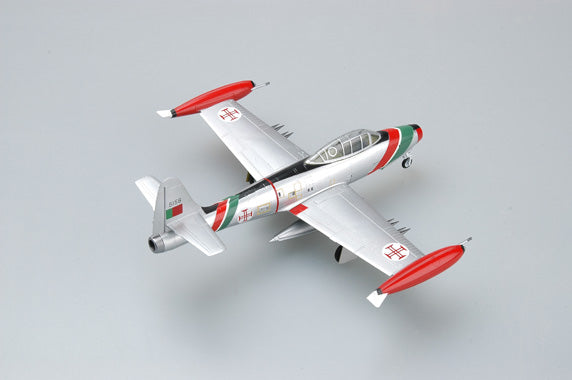 prebuilt 1/72 scale F-84G Thunderjet aircraft model 36804
