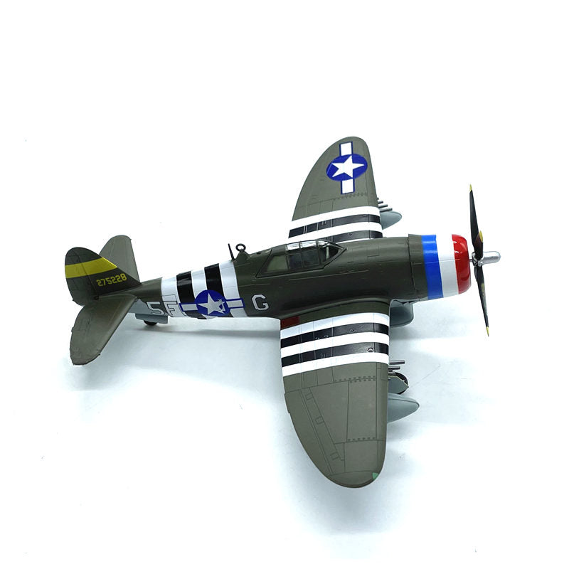 prebuilt 1/72 scale P-47D Razorback Thunderbolt fighter airplane model 36423