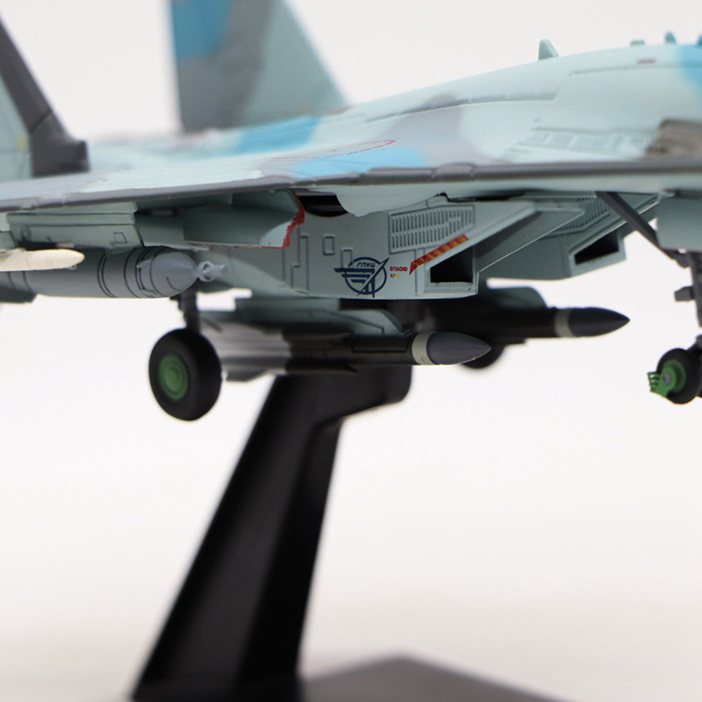 1/100 scale diecast Su-35 aircraft model