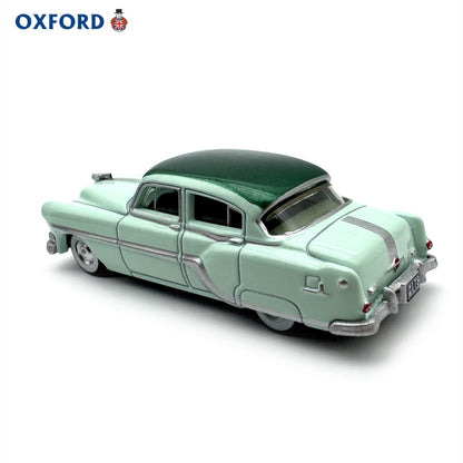 1/87 Scale 1954 Pontiac Chieftain Green Diecast Model Car