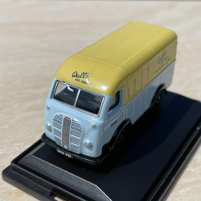 1/76 Scale Austin K8 Three Way Light commercial Van Diecast Model Car