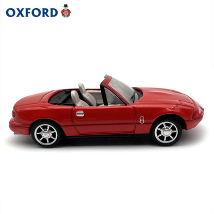 1/76 Scale Mazda MX-5 Sports Car Convertible Red Diecast Model