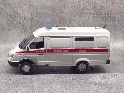 1/43 Scale GAZ-32214 Russian Ambulance Diecast Model Car