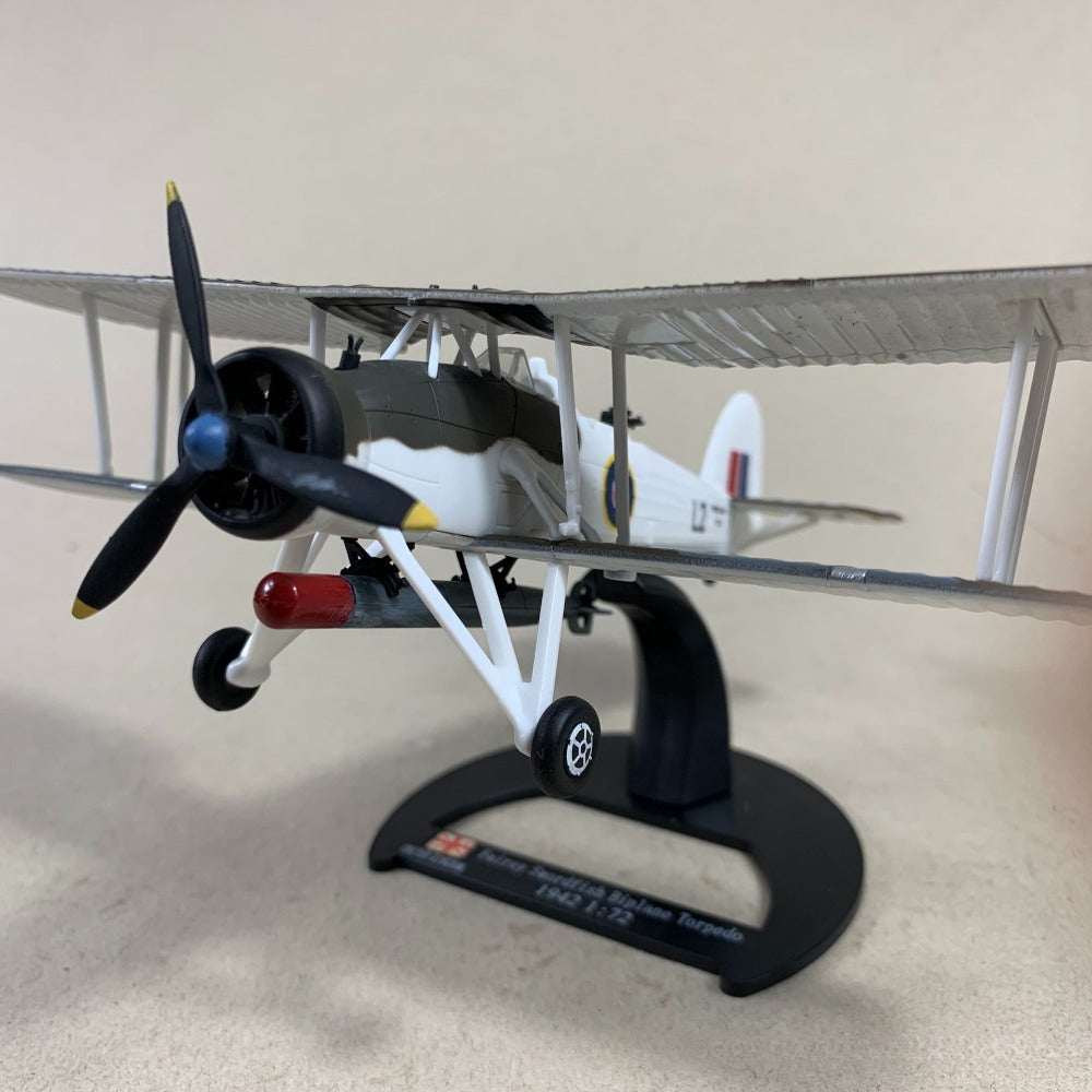 1/72 Scale 1942 Fairey Swordfish WWII British Biplane Torpedo Bomber Diecast Model Aircraft