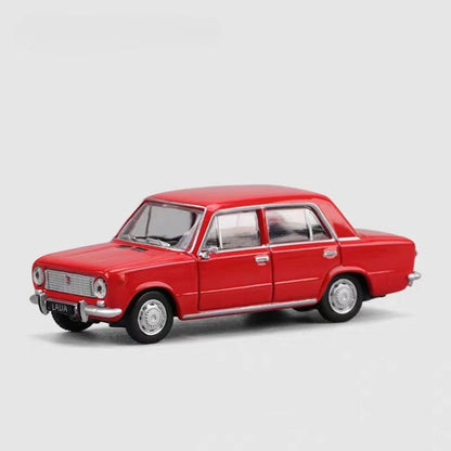 1/64 Scale Lada 2101 Soviet Compact Car VAZ-2101 Diecast Model