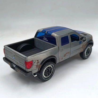 1/24 Scale 2011 Ford F-150 SVT Raptor Pickup Truck Dirt Stain Deisgn Diecast Model