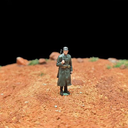 1/72 Scale WWII Army Soldiers Painted Figurines Set for Model Dioramas