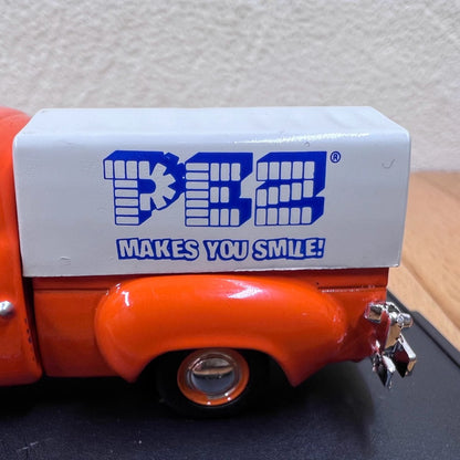 1/64 Scale 1950 Studebaker 2R Truck PEZ Diecast Model Car