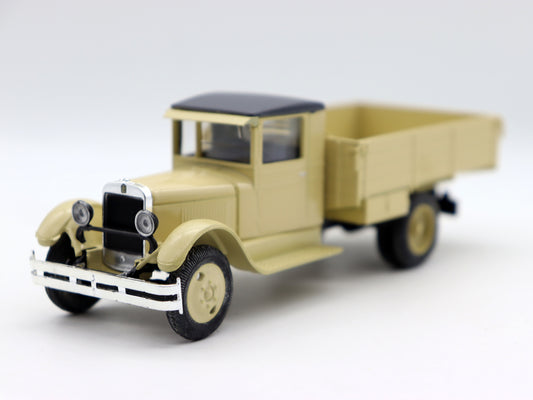 1/43 Scale ZIS-5 Soviet Truck Diecast Model