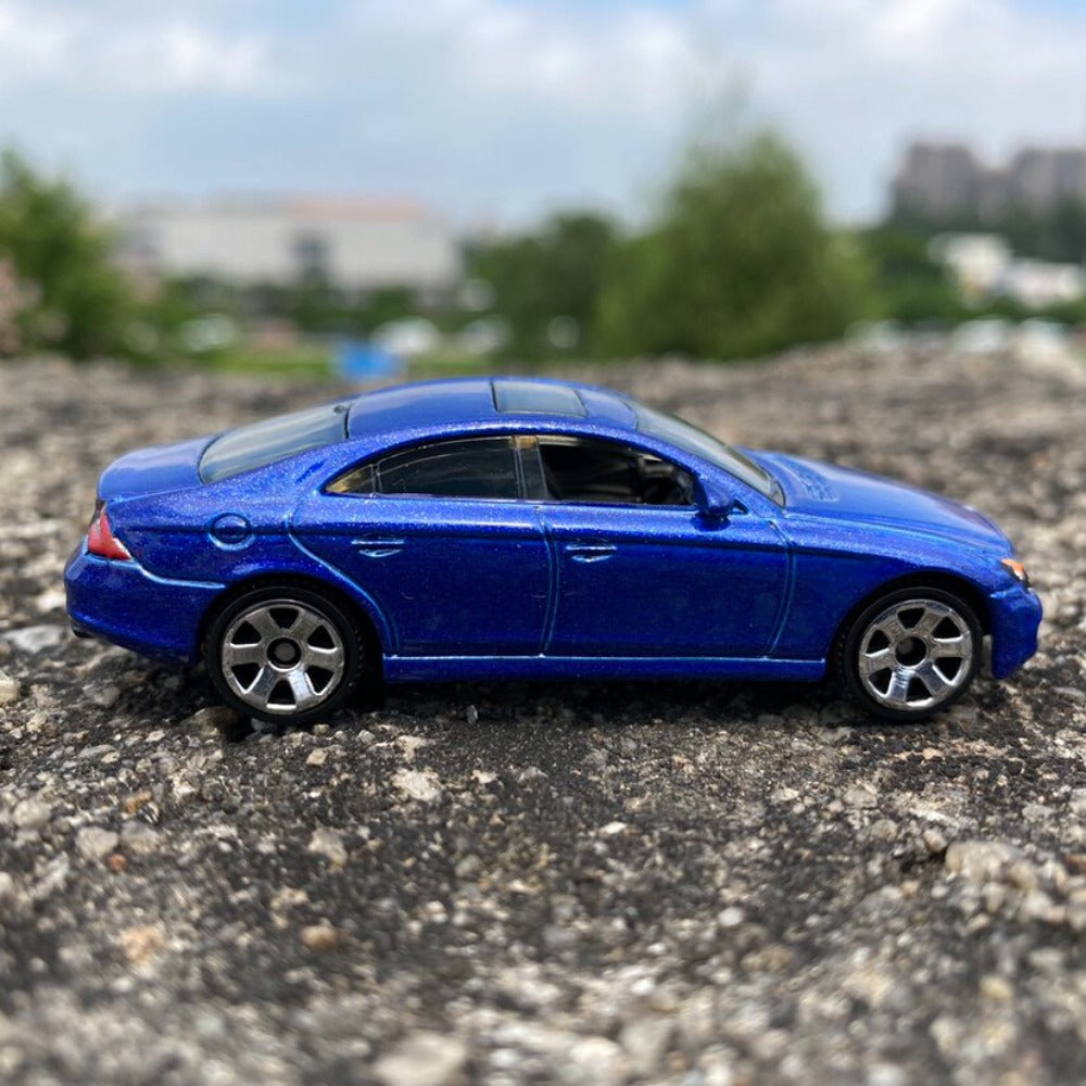 1/65 Scale Mercedes-Benz CLS 500 Coupe Diecast Model Car