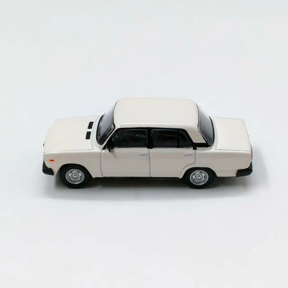 1/64 Scale Lada 2105 Soviet Saloon Car Diecast Model