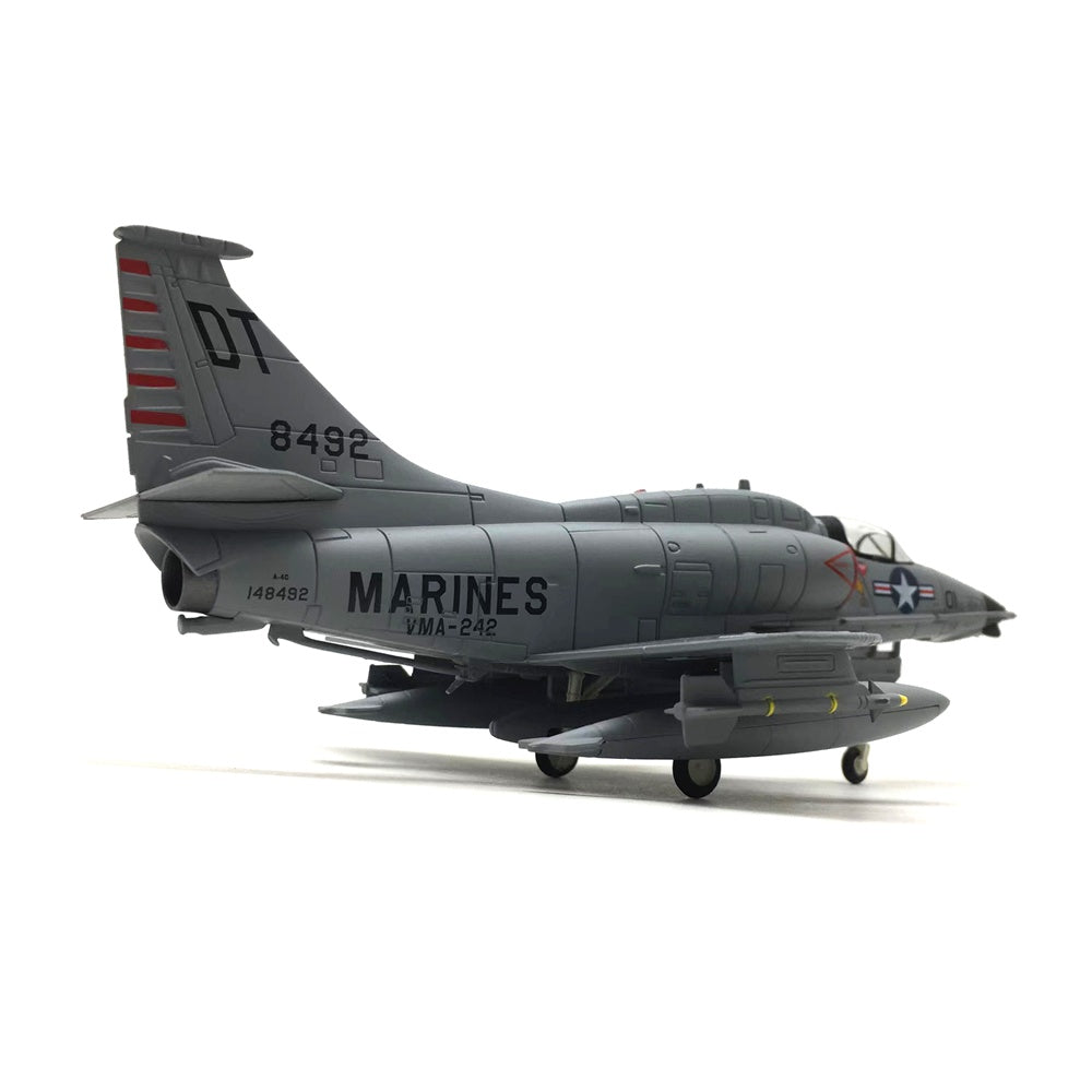 1/72 Scale US Marine Corps Douglas A-4 Skyhawk Attack Aircraft Diecast Model