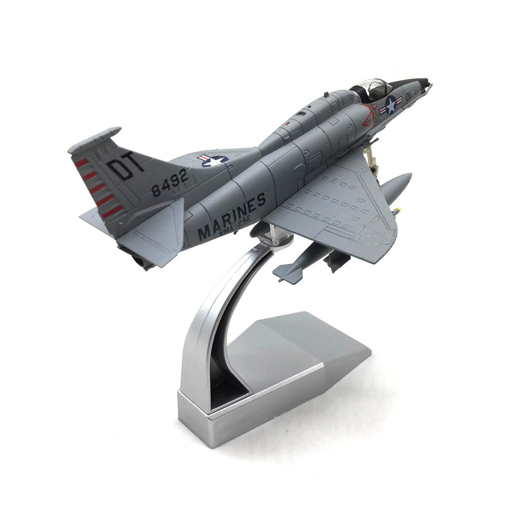 1/72 Scale US Marine Corps Douglas A-4 Skyhawk Attack Aircraft Diecast Model