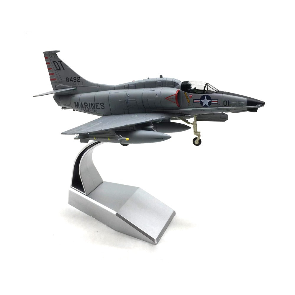 1/72 Scale US Marine Corps Douglas A-4 Skyhawk Attack Aircraft Diecast Model