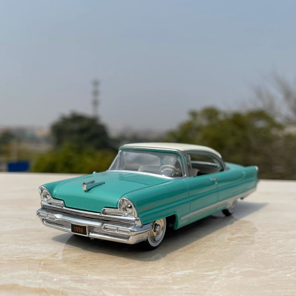 1/43 Scale 1956 Lincoln Premiere Diecast Model Car