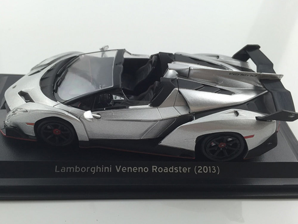 1/43 Scale 2013 Lamborghini Veneno Roadster Diecast Model Car