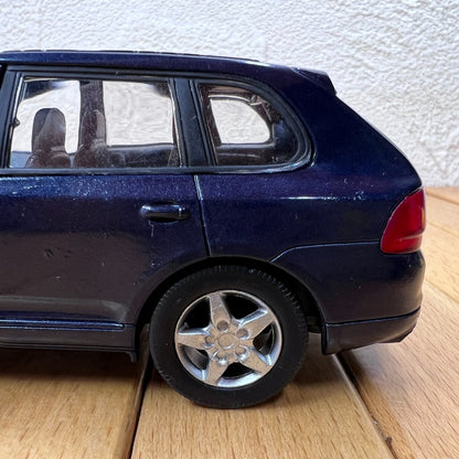 1/32 Scale 2004 Porsche Cayenne Turbo Luxury Crossover SUV Diecast Model Car