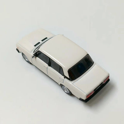 1/64 Scale Lada 2105 Soviet Saloon Car Diecast Model