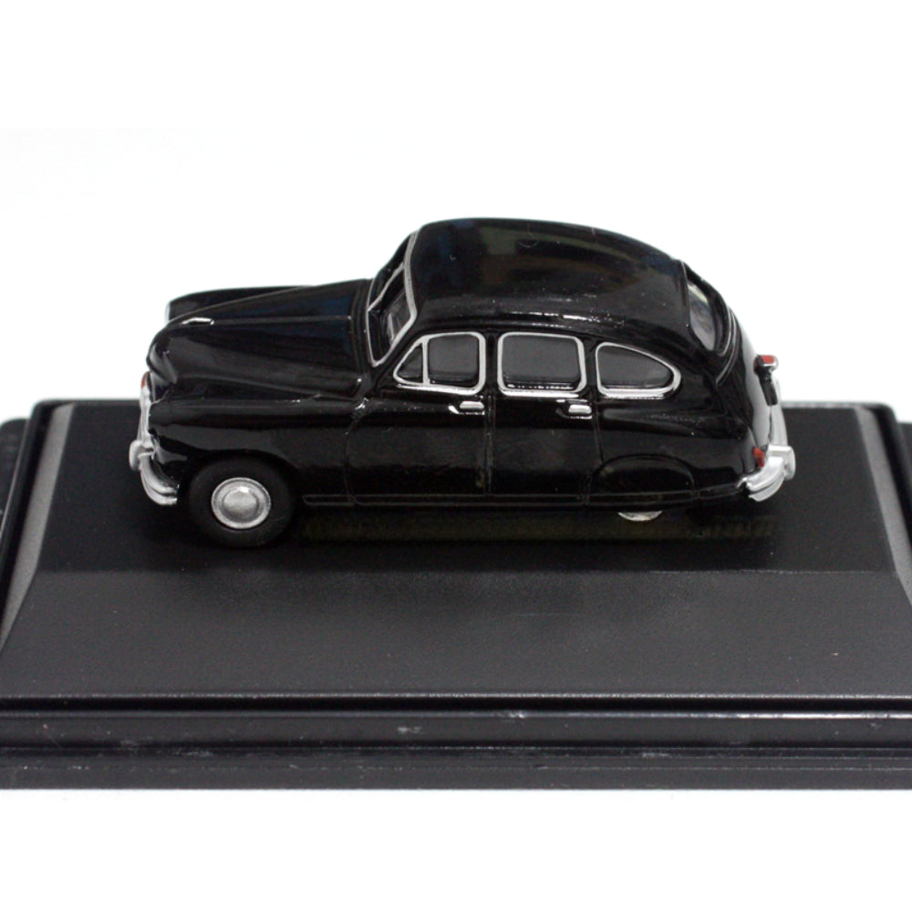 1/76 Scale Standard Vanguard Diecast Model Car