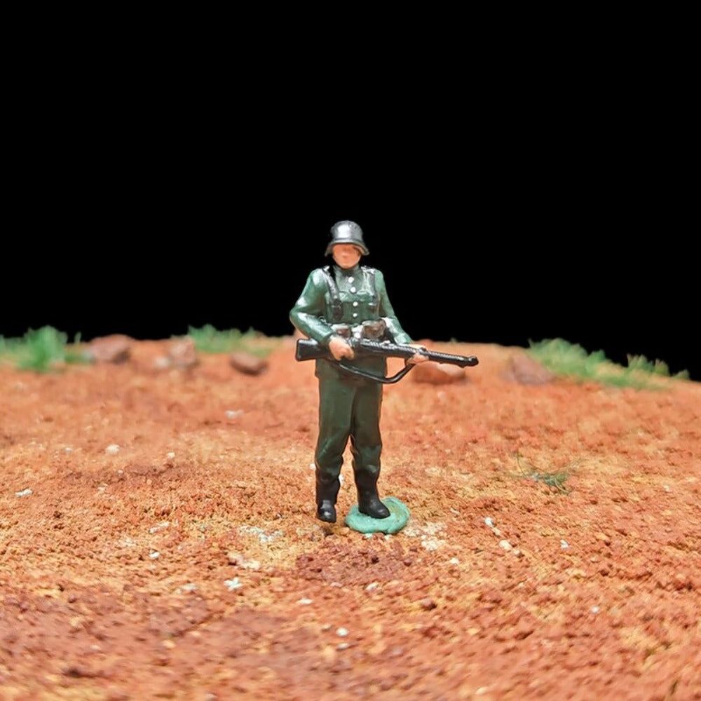 1/72 Scale WWII German Soldiers Painted Figurines Set for Model Dioramas