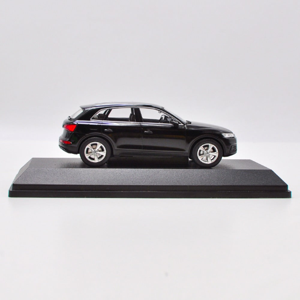 1/43 Scale Audi Q5 SUV Diecast Model Car